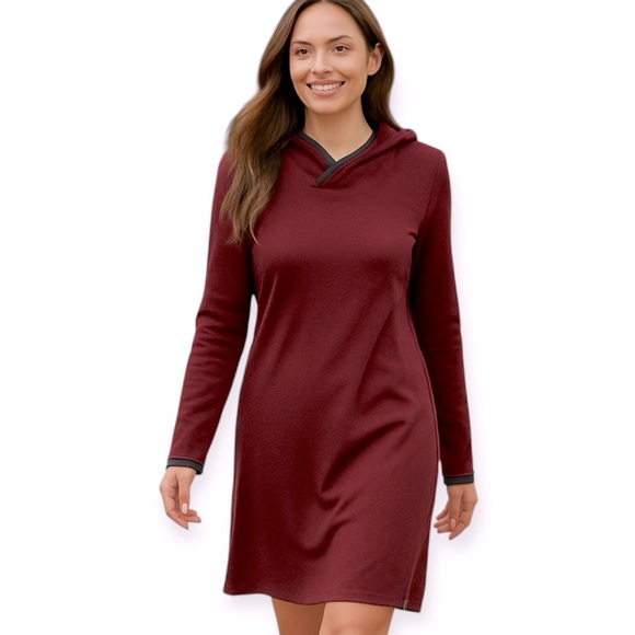 The North Face Dresses & Skirts - The North Face Empower Hooded Dress Burgundy Size Large